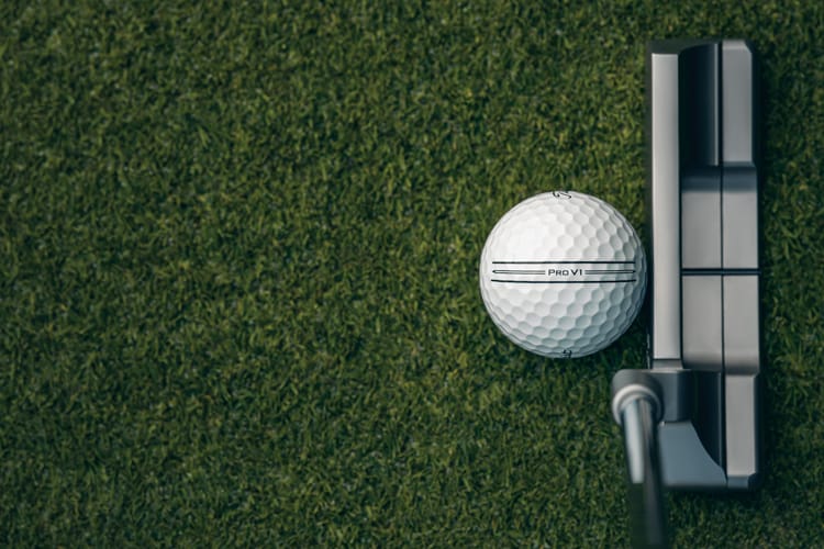 Pro V1 Enhanced Alignment Golf Ball